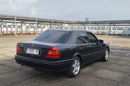 1997 Mercedes Benz C-Class C230 Sport tua