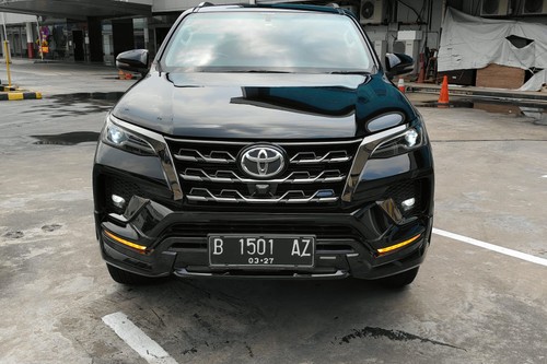 2022 Toyota Fortuner 2.4 GR Sport AT bekas