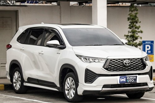 2023 Toyota Kijang Innova Zenix Hybrid EV 2.0L V HV CVT bekas