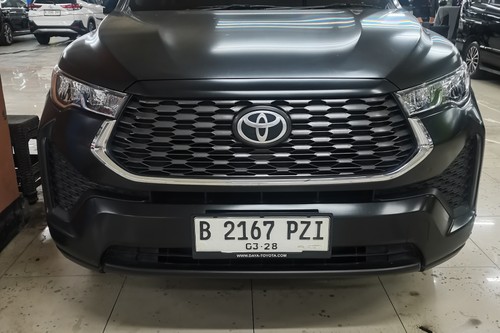 2023 Toyota Kijang Innova Zenix 2.0L V CVT bekas
