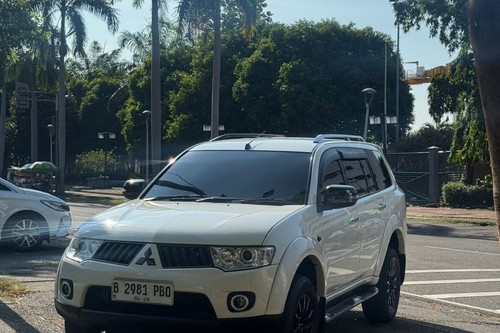 2012 Mitsubishi Pajero Sport Exceed AT 4x2 bekas