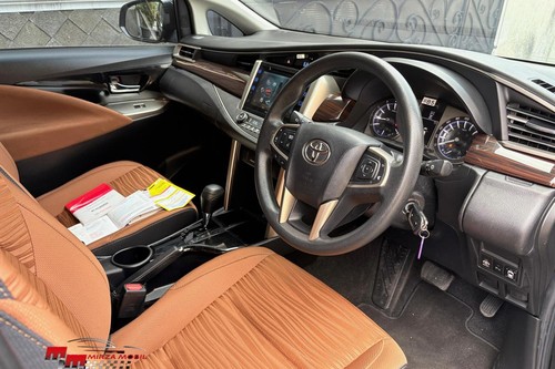 2019 Toyota Kijang Innova 2.0 V AT tua