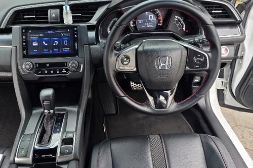 Dijual 2021 Honda Civic Hatchback TURBO HATCHBACK E 1.5 AT bekas