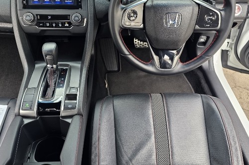 2021 Honda Civic Hatchback TURBO HATCHBACK E 1.5 AT bekas