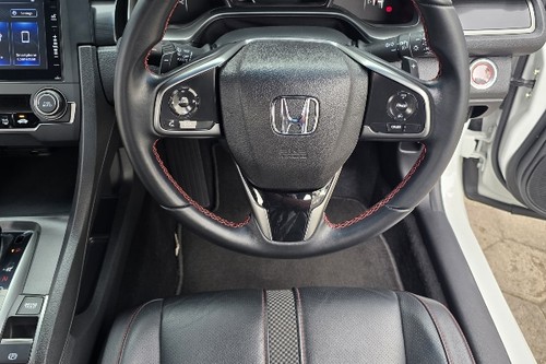 Dijual 2021 Honda Civic Hatchback TURBO HATCHBACK E 1.5 AT bekas