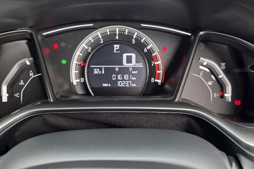 2021 Honda Civic Hatchback TURBO HATCHBACK E 1.5 AT tua