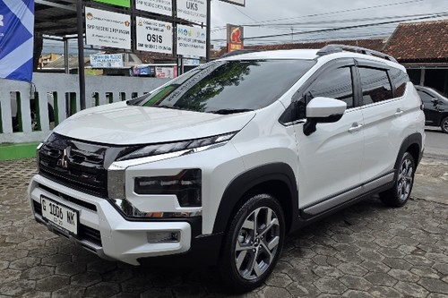 2024 Mitsubishi Xpander Cross PREMIUM PACKAGE 1.5 SV Bensin AT tua