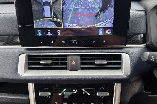 2024 Mitsubishi Xpander Cross PREMIUM PACKAGE 1.5 SV Bensin AT bekas