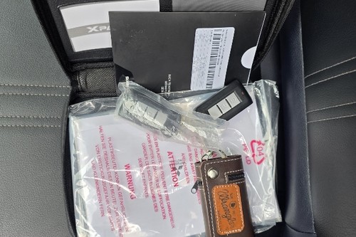 Dijual 2024 Mitsubishi Xpander Cross PREMIUM PACKAGE 1.5 SV Bensin AT bekas