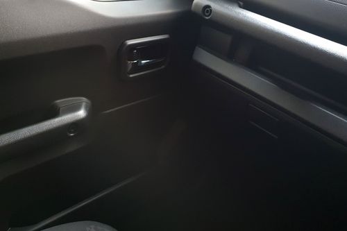 2023 Suzuki Jimny Single Tone MT bekas