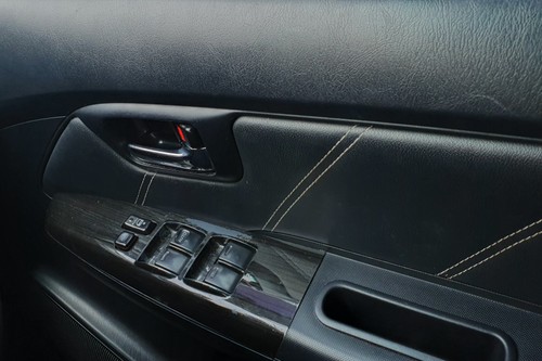 Dijual 2014 Toyota Fortuner 2.7 G A/T Lux TRD Bensin bekas