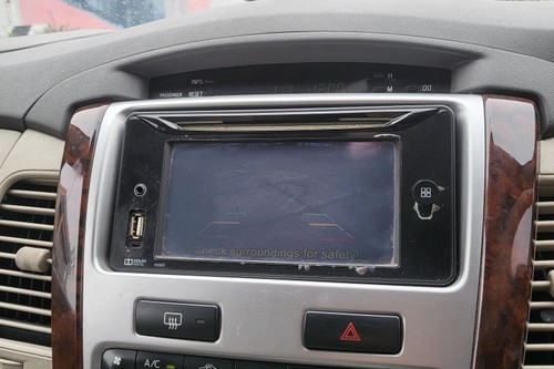 2013 Toyota Kijang Innova V A/T Diesel tua