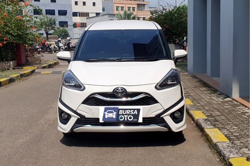 2021 Toyota Sienta Q CVT