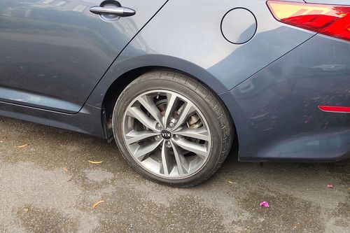Beli mobil bekas