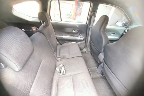 2022 Daihatsu Sigra 1.2 R MT tua