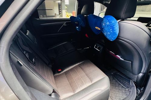Beli mobil bekas